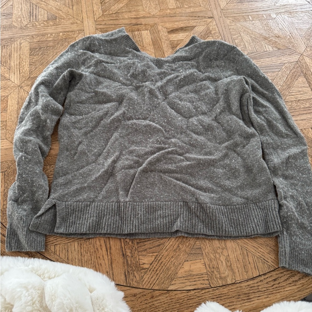 Loft sweater - Picture 2 of 3